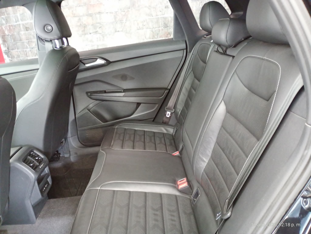 VOLKSWAGEN Taos 1.4 Highline 250 TSI AT, miniatura