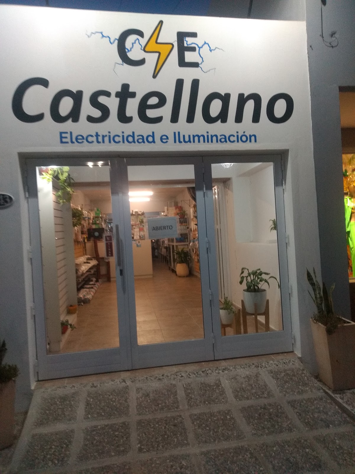 CASTELLANO ELECTRICIDAD