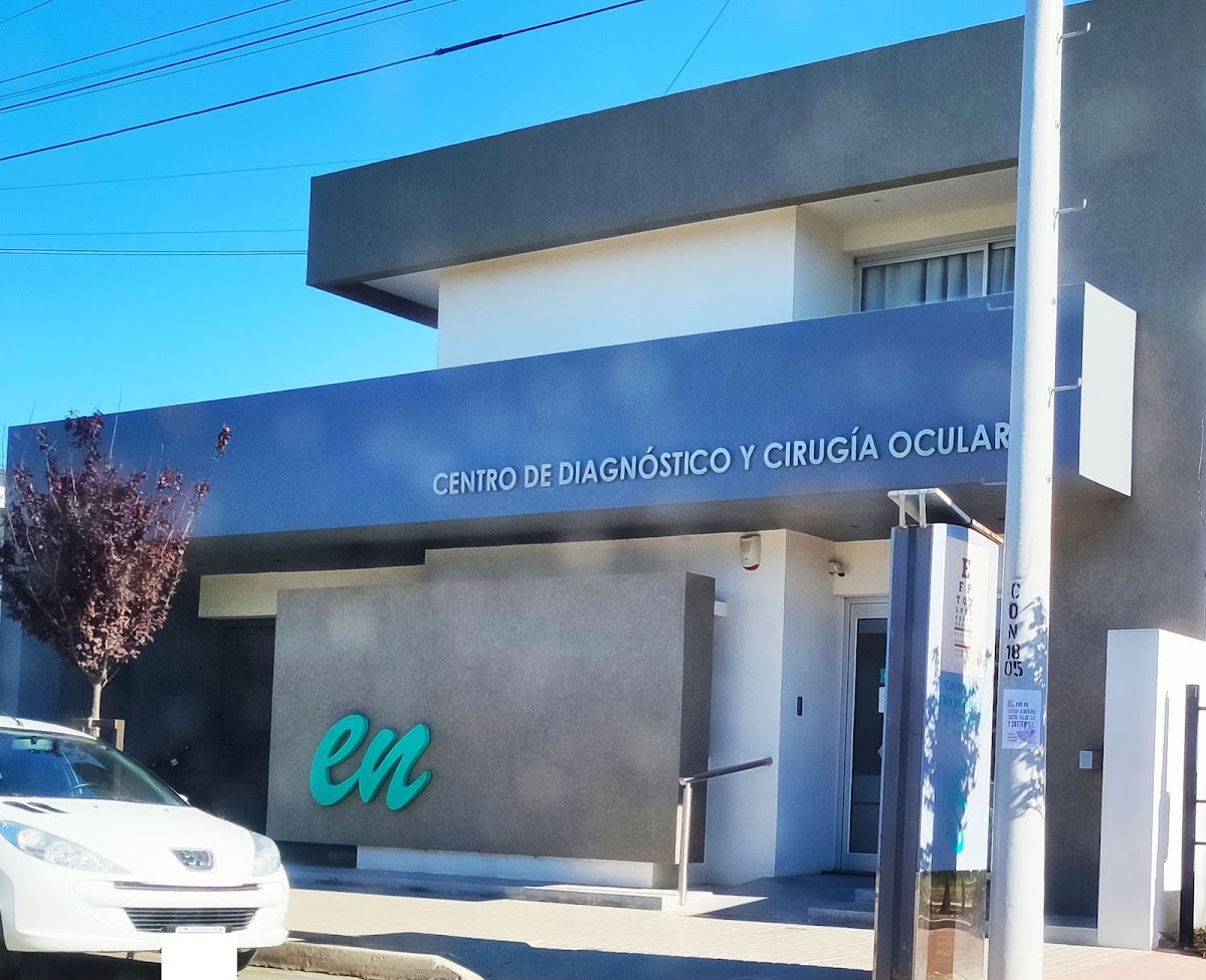 EN - Centro de Diagnóstico y Cirugía Ocular | Dr. Edgardo Narvaez, foto 2