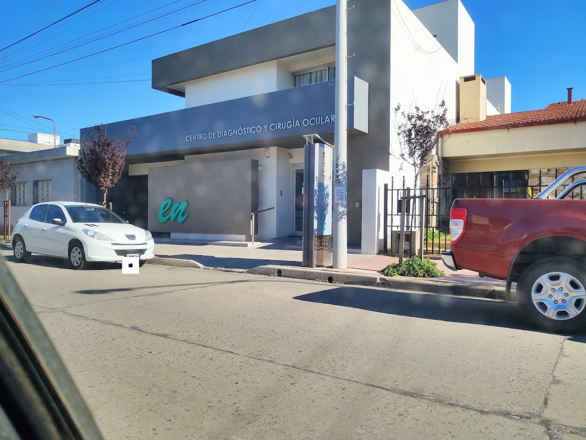 EN - Centro de Diagnóstico y Cirugía Ocular | Dr. Edgardo Narvaez, foto 3