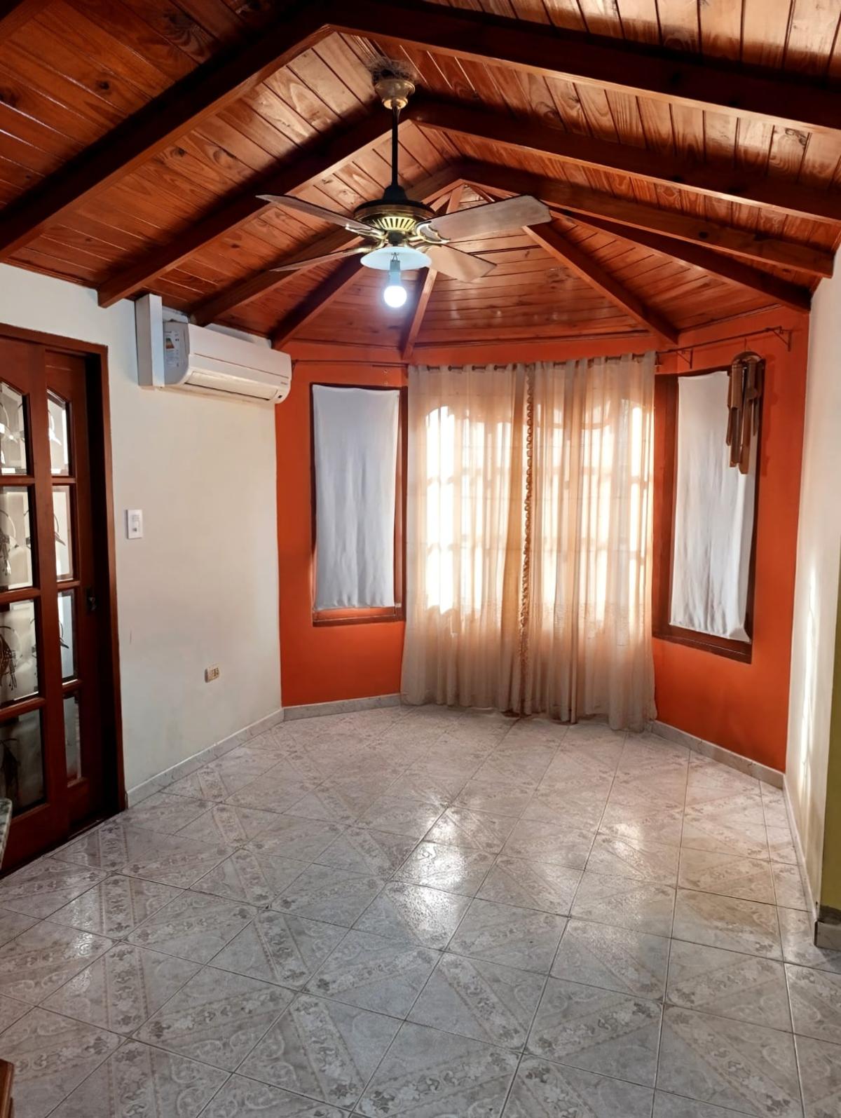 SE VENDE CASA EN ARROYITO, miniatura
