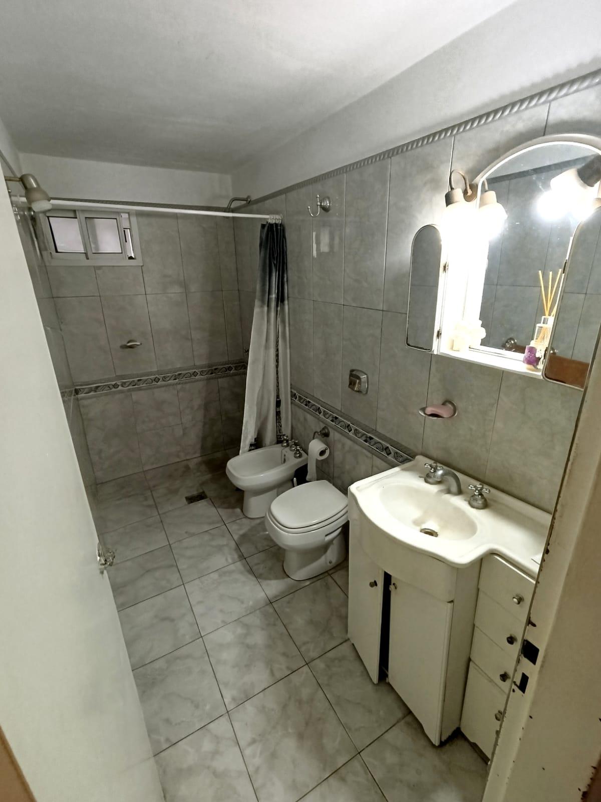 SE VENDE CASA EN ARROYITO, miniatura