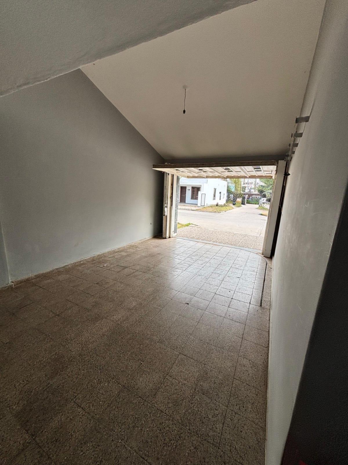 SE VENDE CASA EN ARROYITO, miniatura