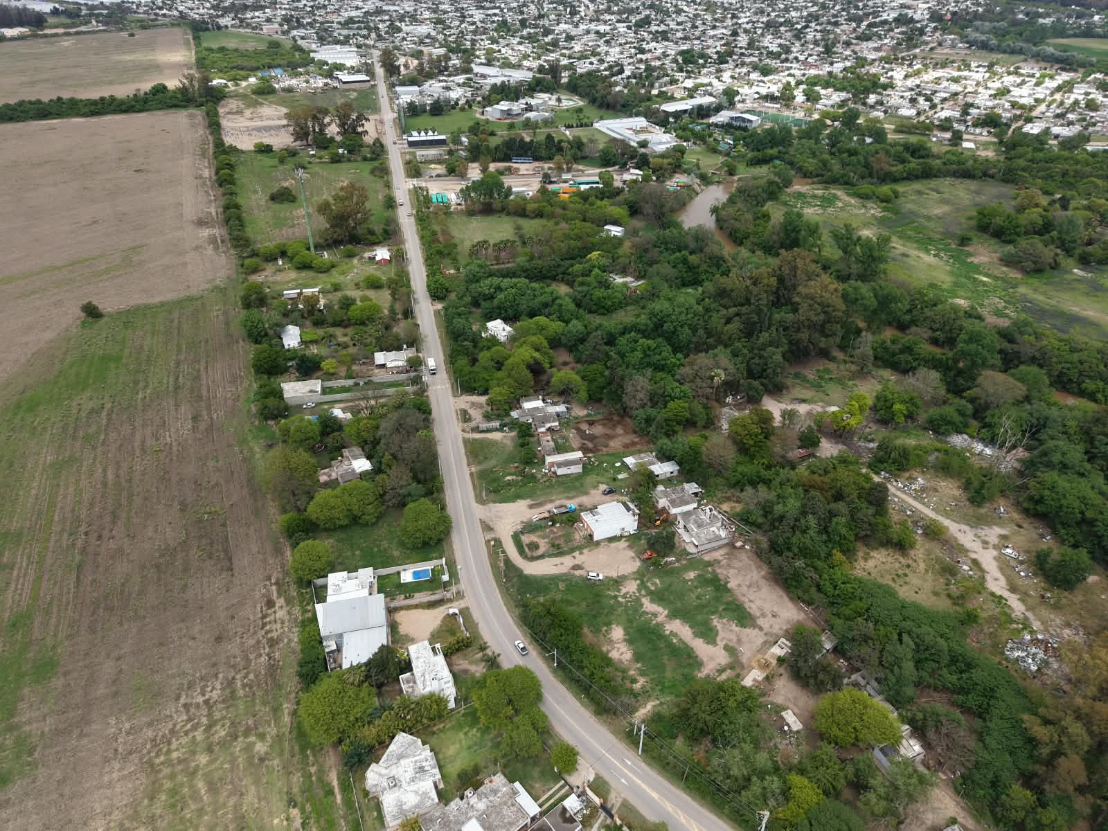 SE VENDE TERRENO EN ARROYITO FRENTE RUTA E52, miniatura