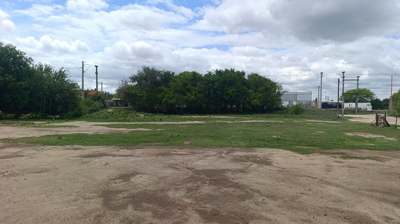 SE VENDE TERRENO EN ARROYITO FRENTE RUTA E52, miniatura